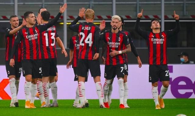  那不勒斯防线失误频出主场惨遭萨索洛逼平  