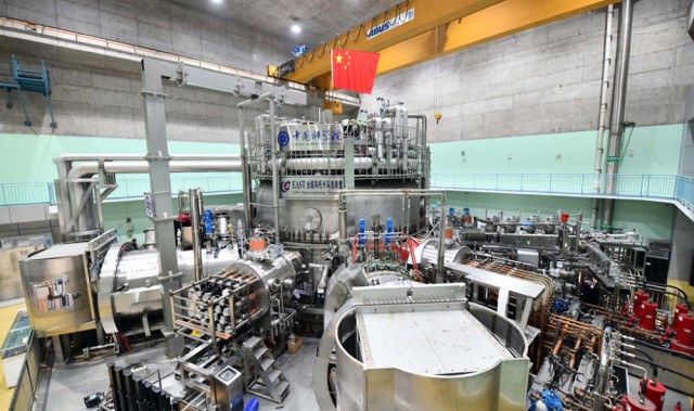  诺伊尔复出即创德甲零封纪录  