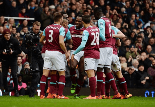  铁锤帮发威，西汉姆联主场力擒阿斯顿维拉