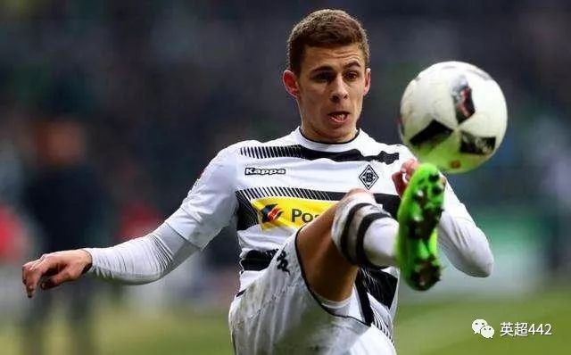  霍芬海姆锋线全面开花，多点开花展现强大攻击力  